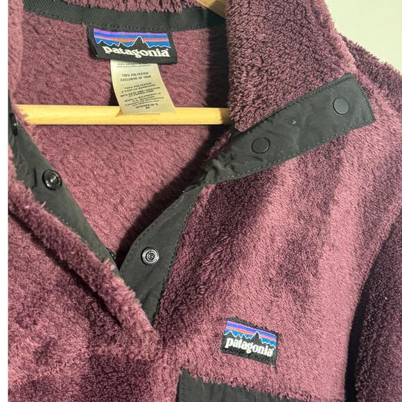 Women's Size M Patagonia Purple Lightweight Synchilla® Snap-T® Fleece Pullover - Picture 4 of 5
